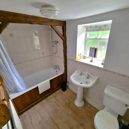 Holly Tree - 3 Bedroom * Kirkby Lonsdale